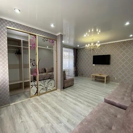 Vip Квартира В Центре, 2 Комнаты Kostanay Exterior photo